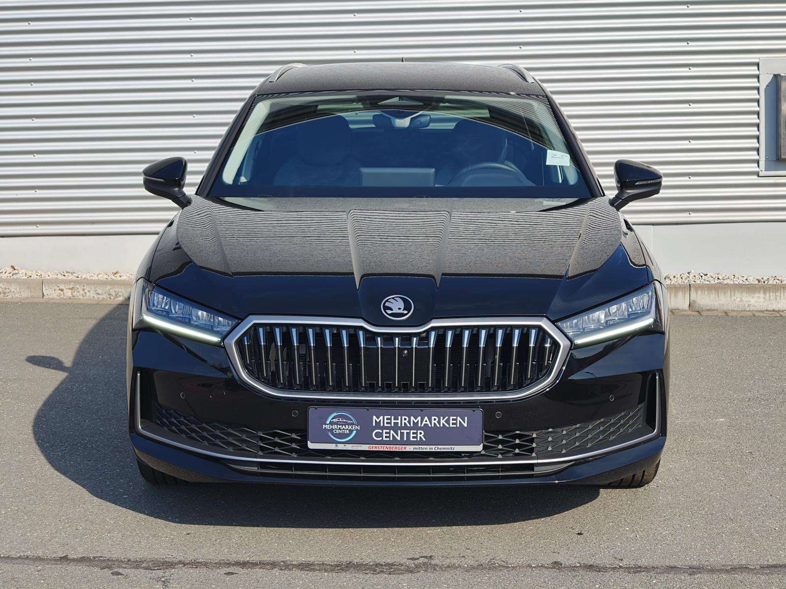 Fahrzeugbild eines Skoda Superb