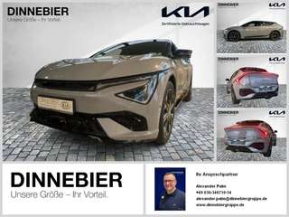Schräge Frontansicht auf einen Kia EV6 , freigestellt