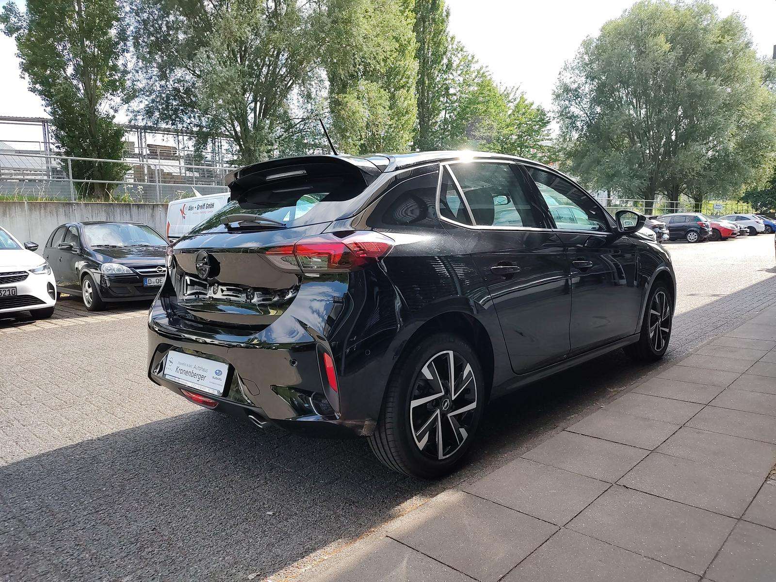 Fahrzeugbild eines Opel Corsa