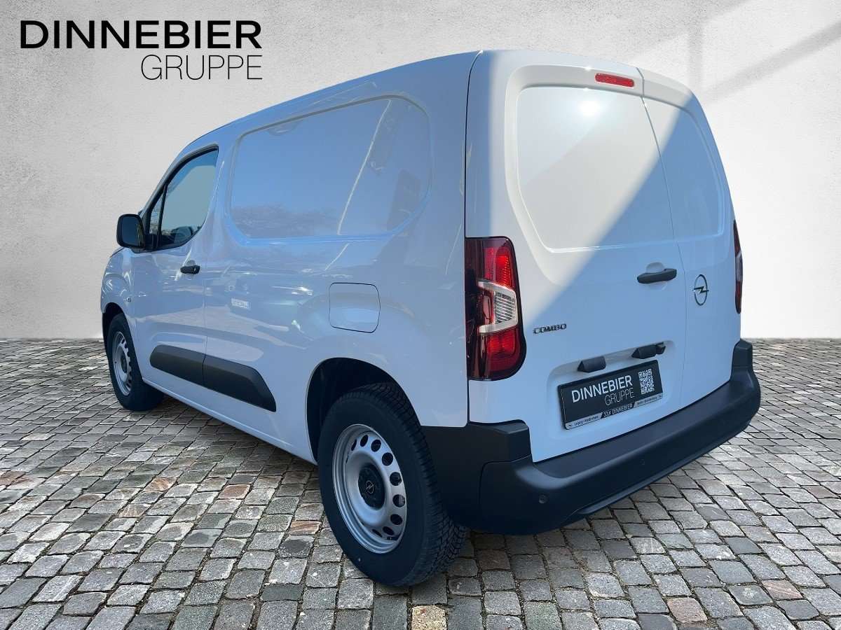 Fahrzeugbild eines Opel Combo