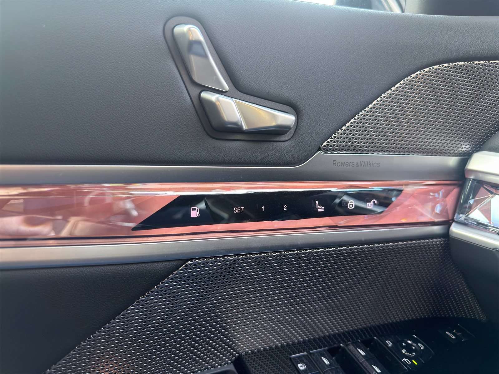 Fahrzeugbild eines BMW 7er-Reihe