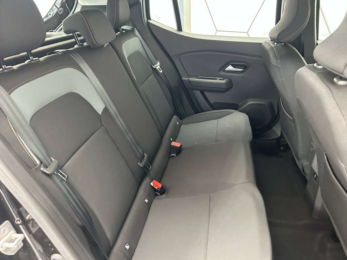 Fahrzeugbild eines Dacia Sandero
