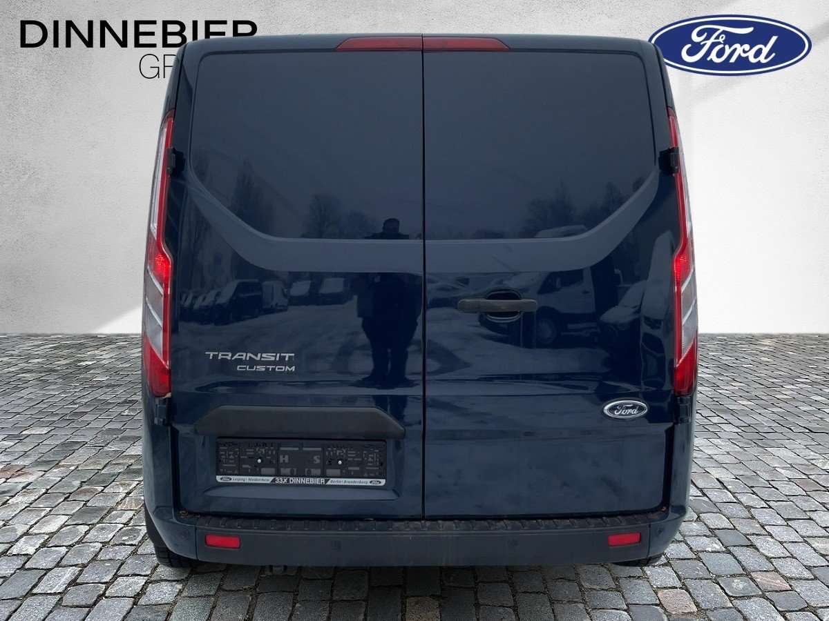 Fahrzeugbild eines Ford Transit Custom