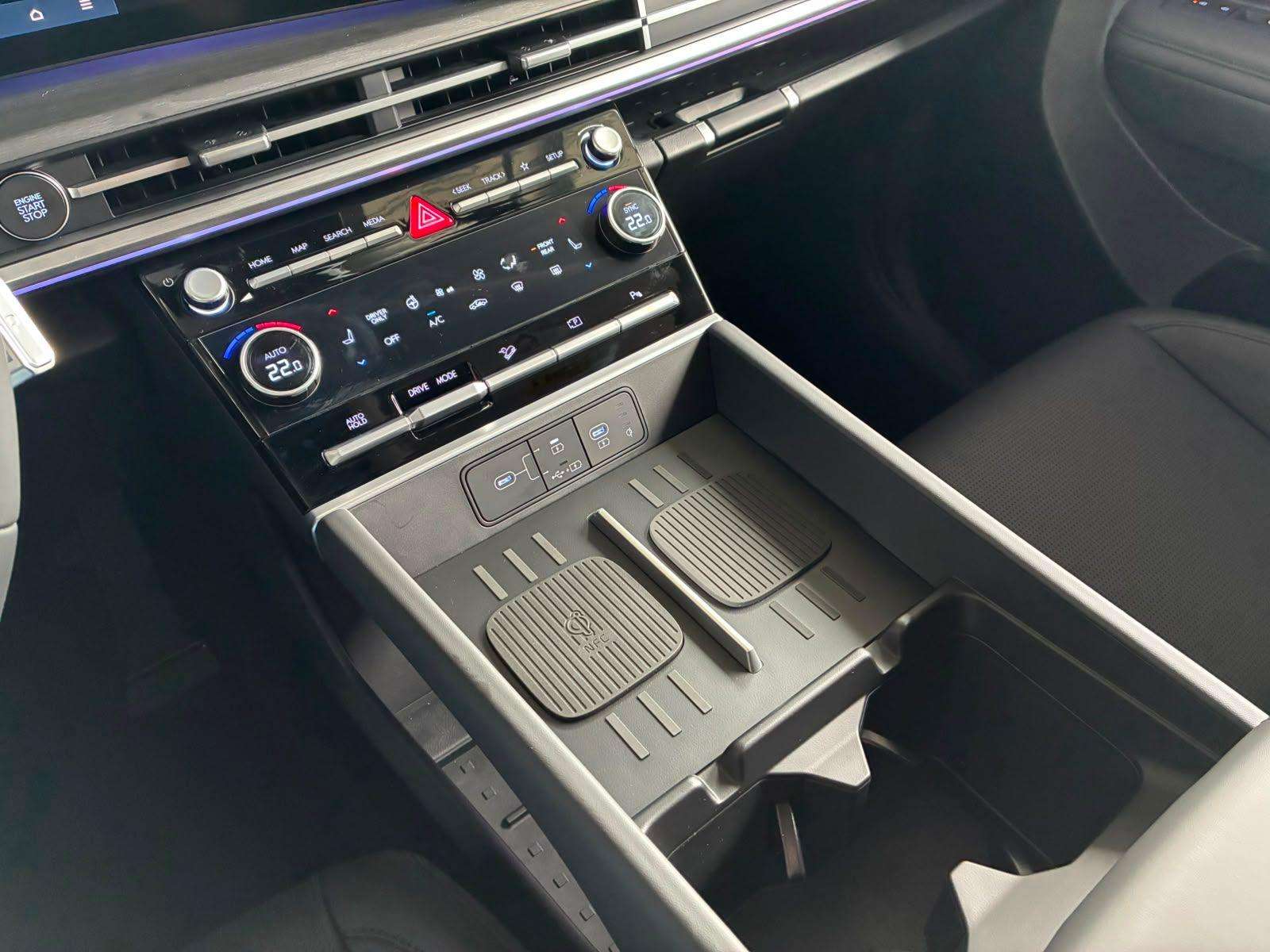 Fahrzeugbild eines Hyundai Santa Fe