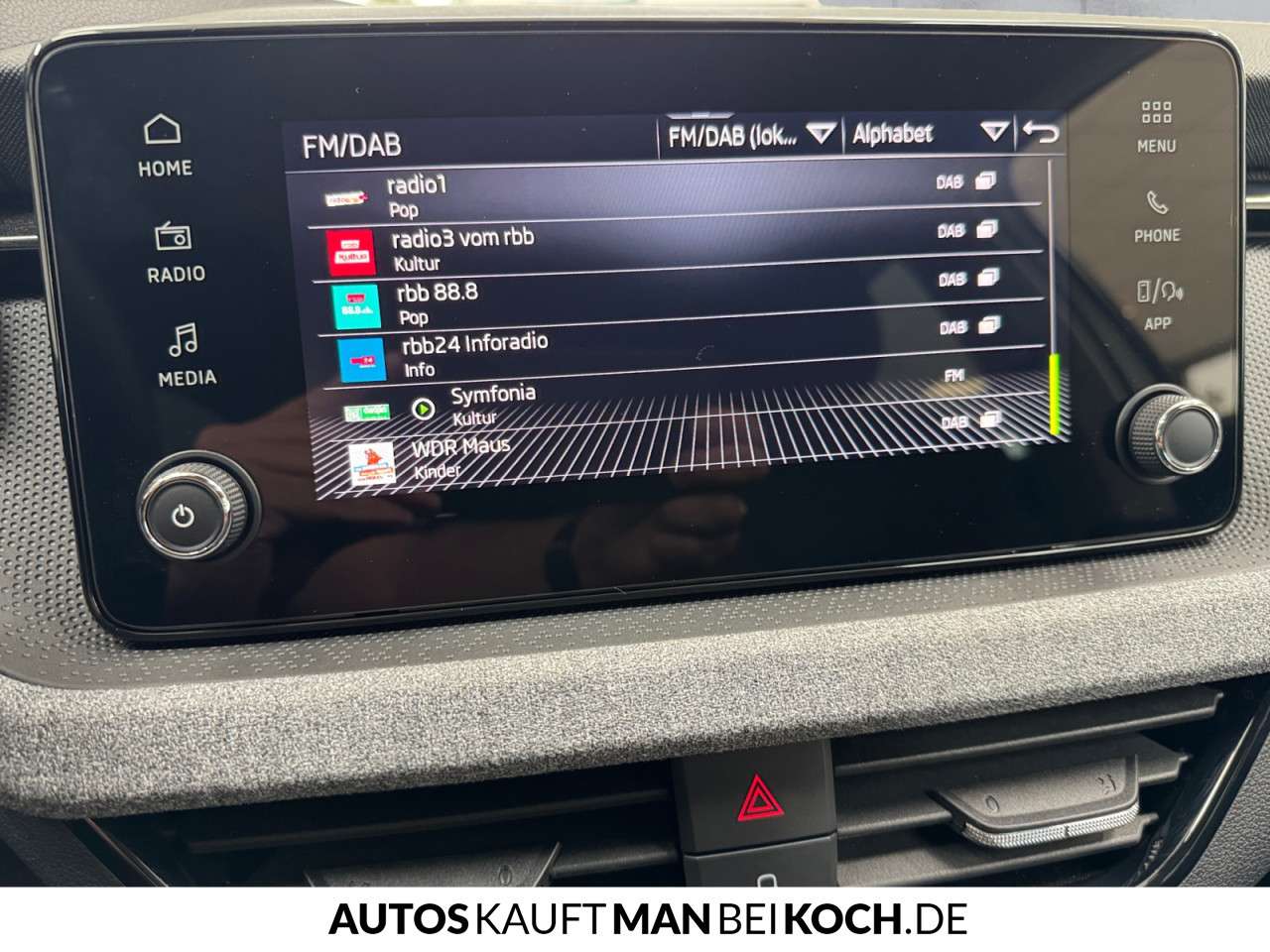 Fahrzeugbild eines Skoda Scala