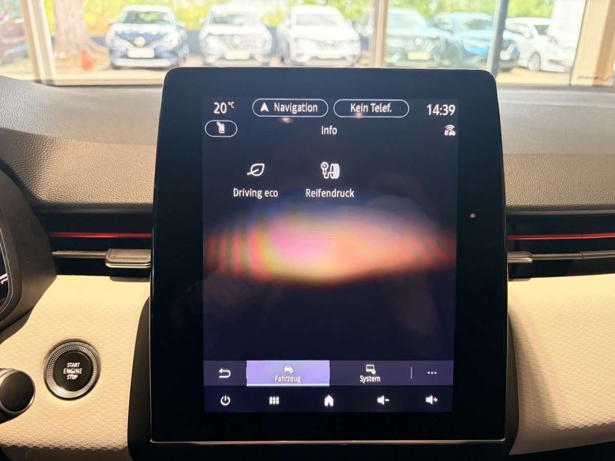 Fahrzeugbild eines Renault Clio