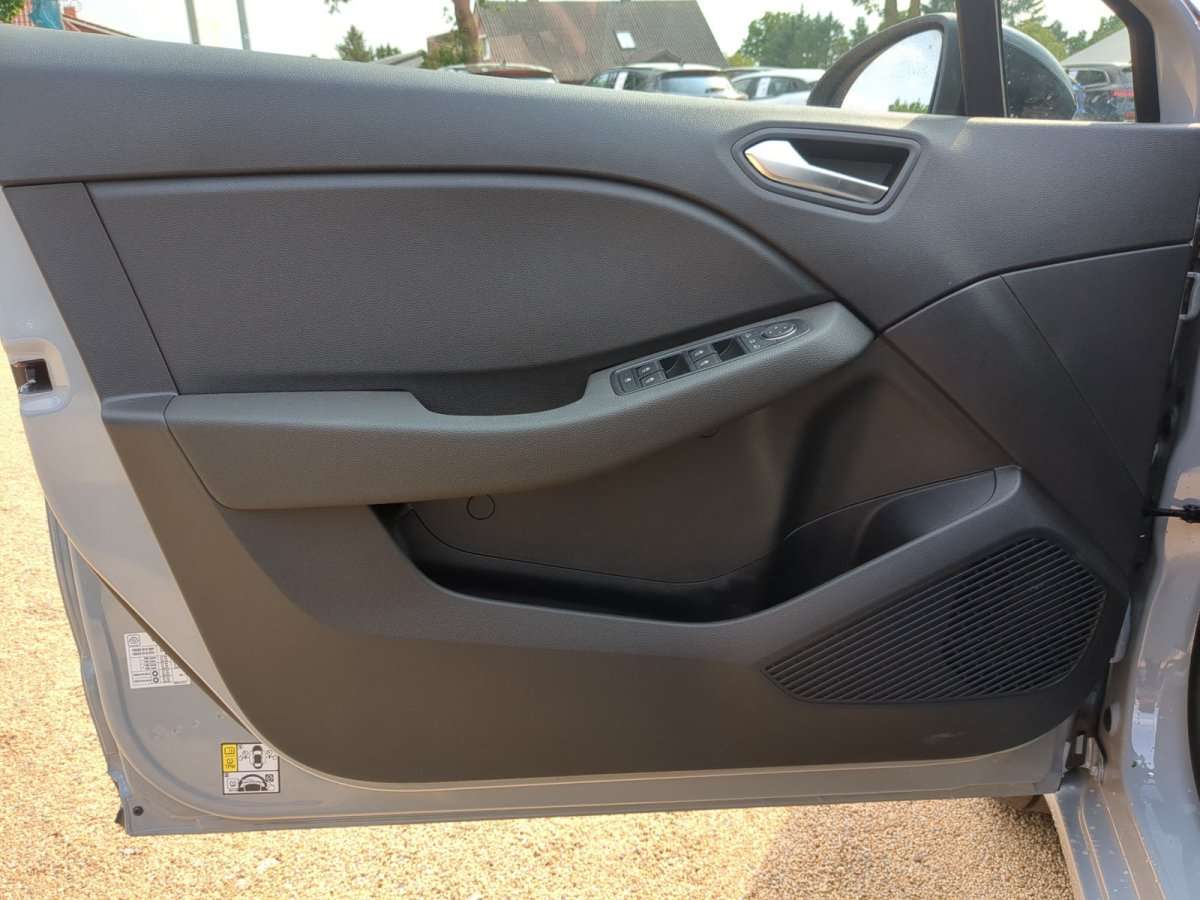 Fahrzeugbild eines Renault Clio