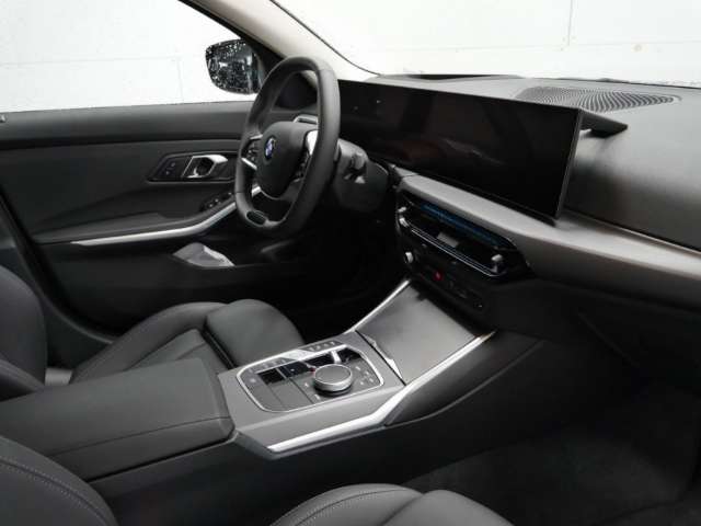 Fahrzeugbild eines BMW 3er-Reihe