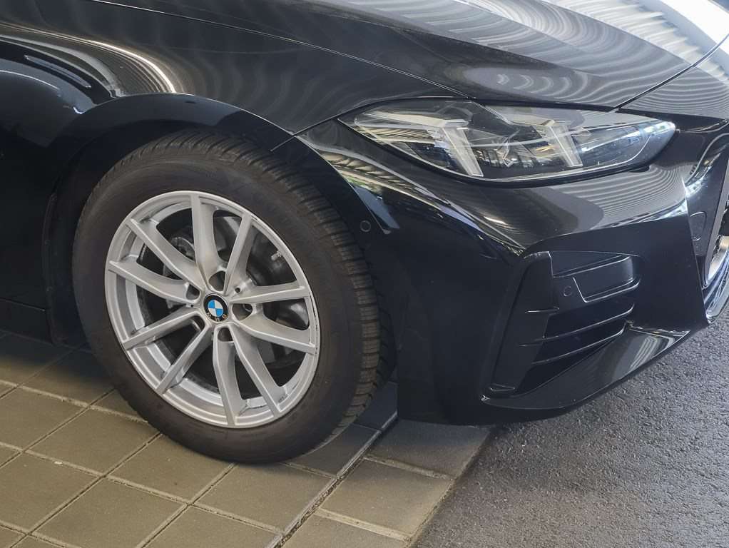 Fahrzeugbild eines BMW 4er-Reihe