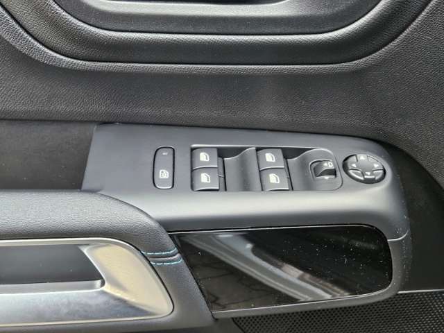 Fahrzeugbild eines Dacia Jogger