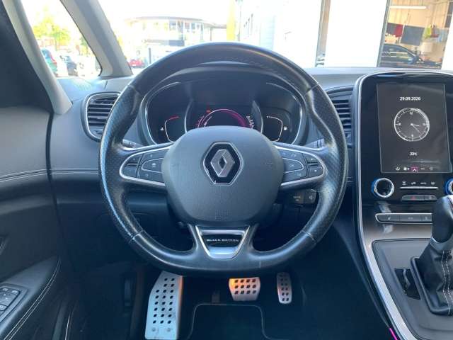 Fahrzeugbild eines Renault Grand Scénic