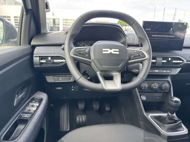 Fahrzeugbild eines Dacia Sandero