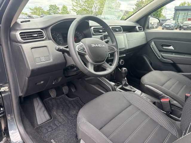Fahrzeugbild eines Dacia Duster