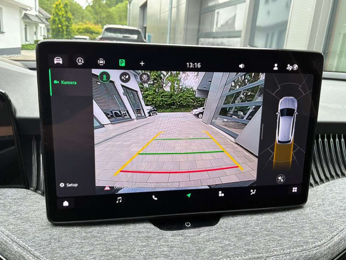 Fahrzeugbild eines Skoda Superb