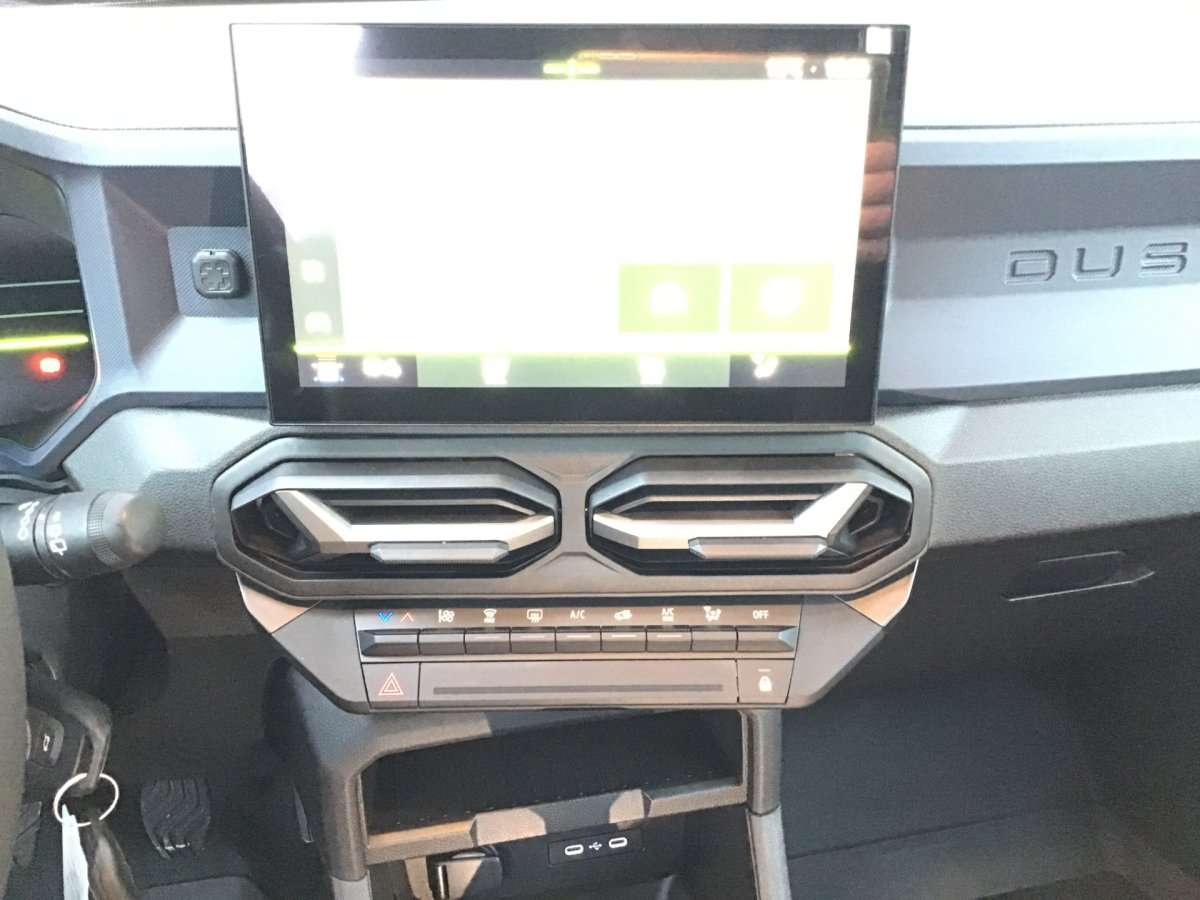 Fahrzeugbild eines Dacia Duster