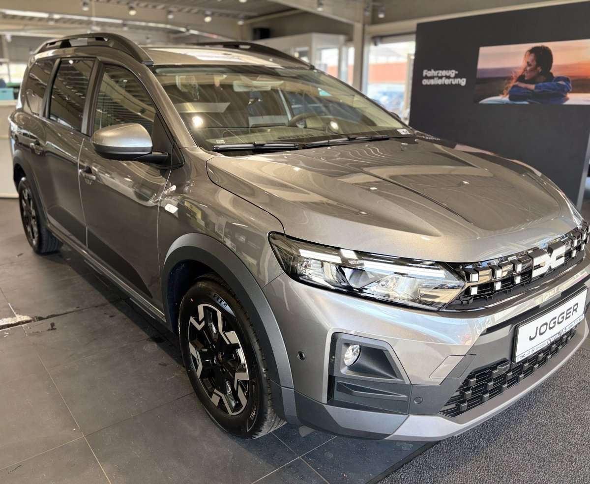 Fahrzeugbild eines Dacia Jogger