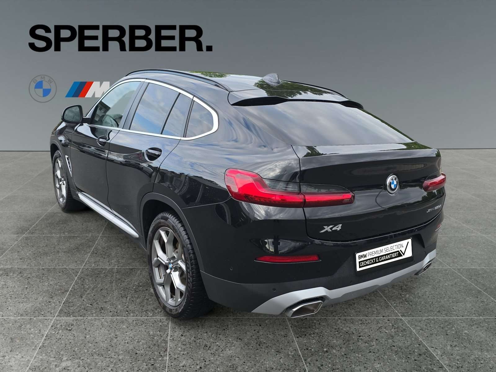 Fahrzeugbild eines BMW X4