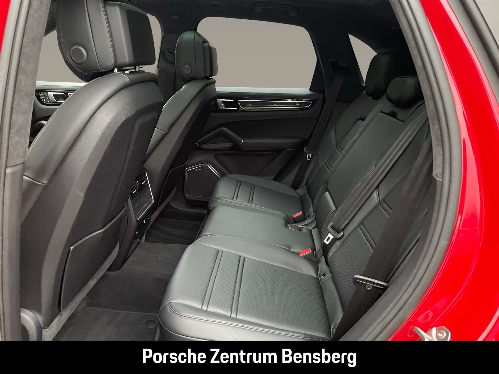 Fahrzeugbild eines Porsche Cayenne