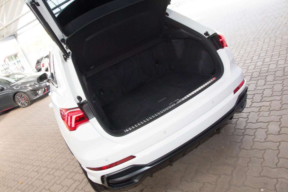 Fahrzeugbild eines Audi Q3