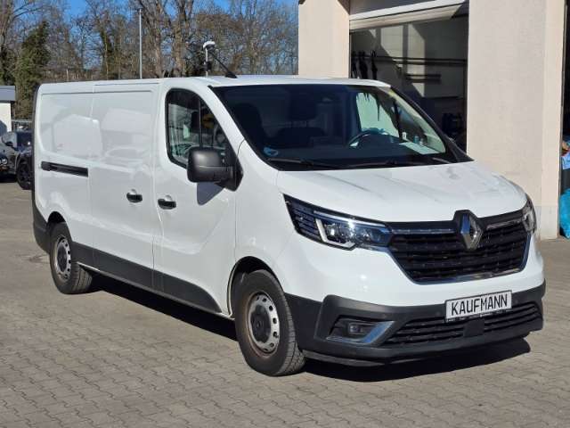 Fahrzeugbild eines Renault Trafic