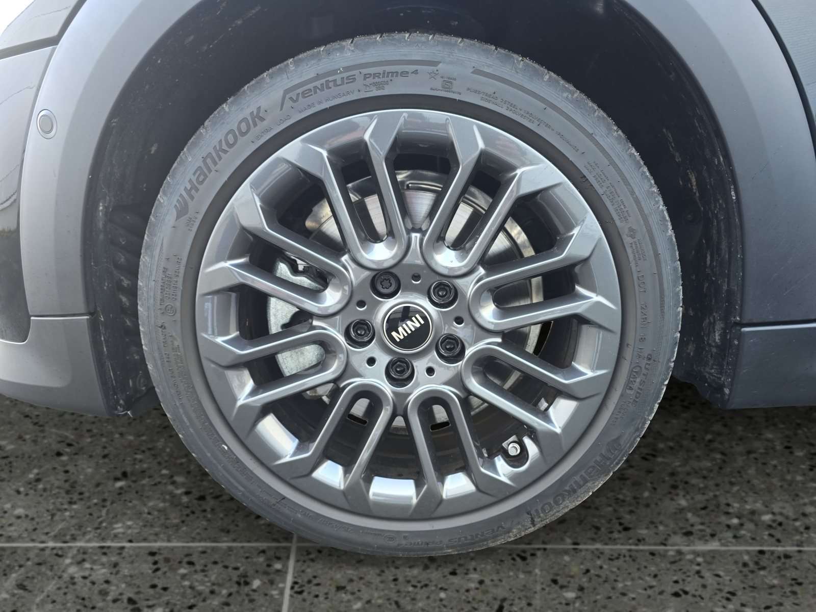 Fahrzeugbild eines MINI COOPER