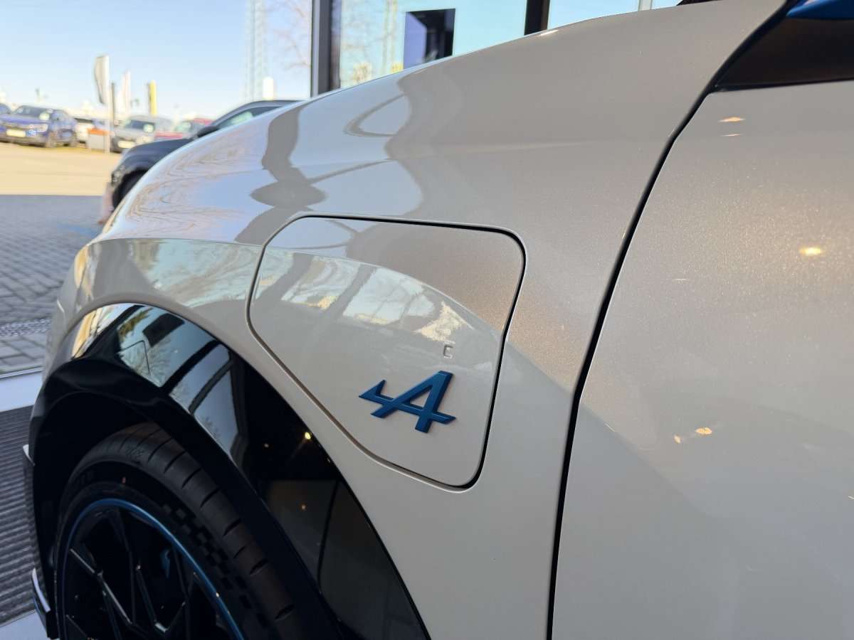 Fahrzeugbild eines Alpine A290