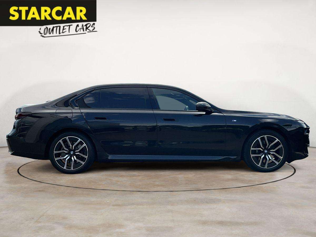 Fahrzeugbild eines BMW 7er-Reihe