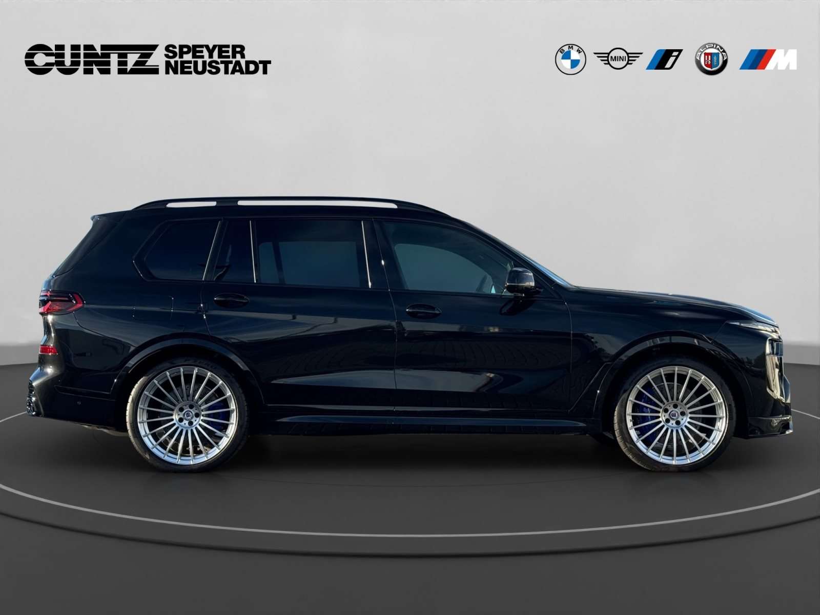 Fahrzeugbild eines Alpina XB7