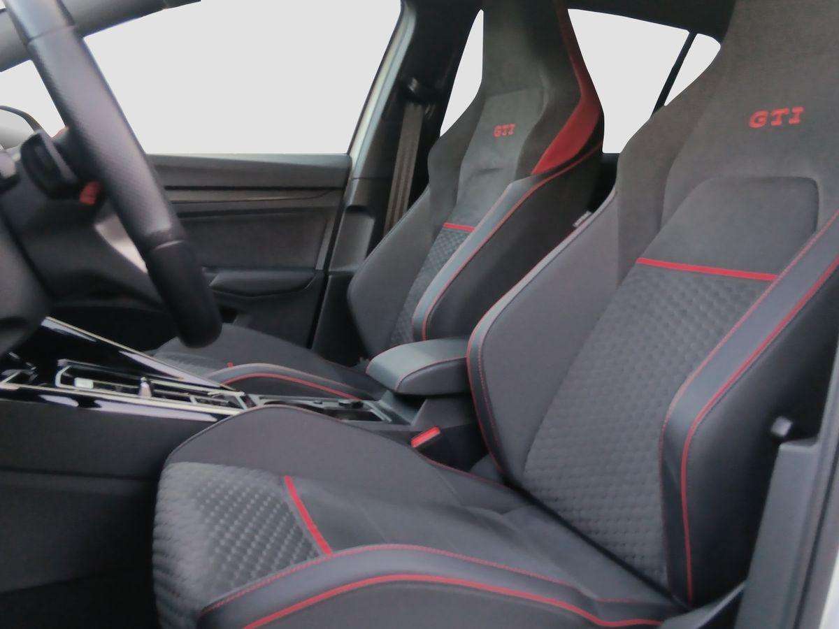 Fahrzeugbild eines Volkswagen Golf