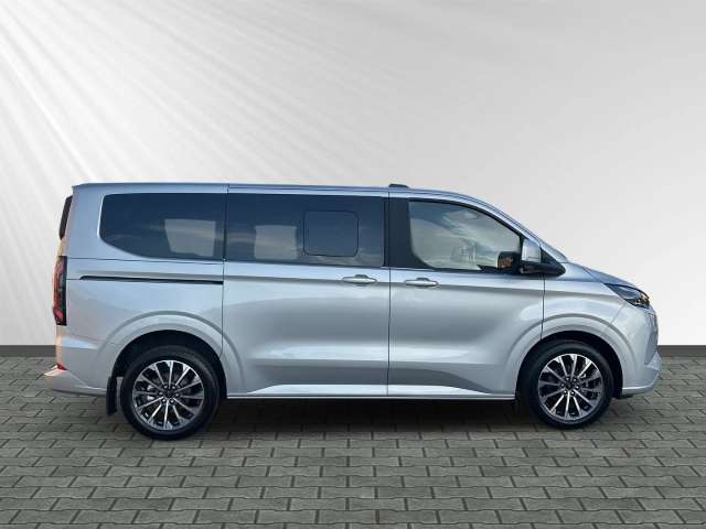 Fahrzeugbild eines Ford Tourneo Custom