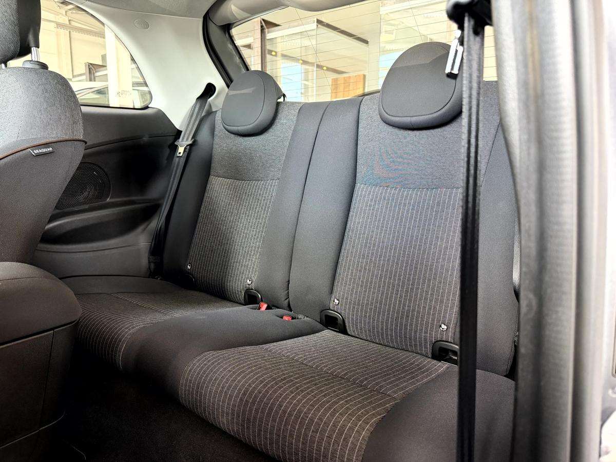 Fahrzeugbild eines Fiat 500