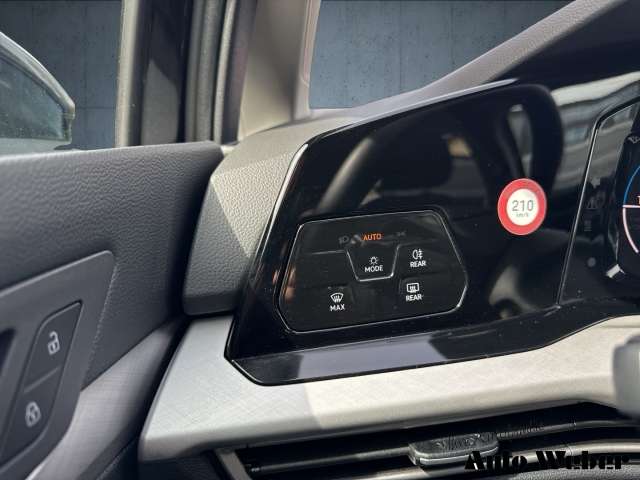 Fahrzeugbild eines Volkswagen Golf