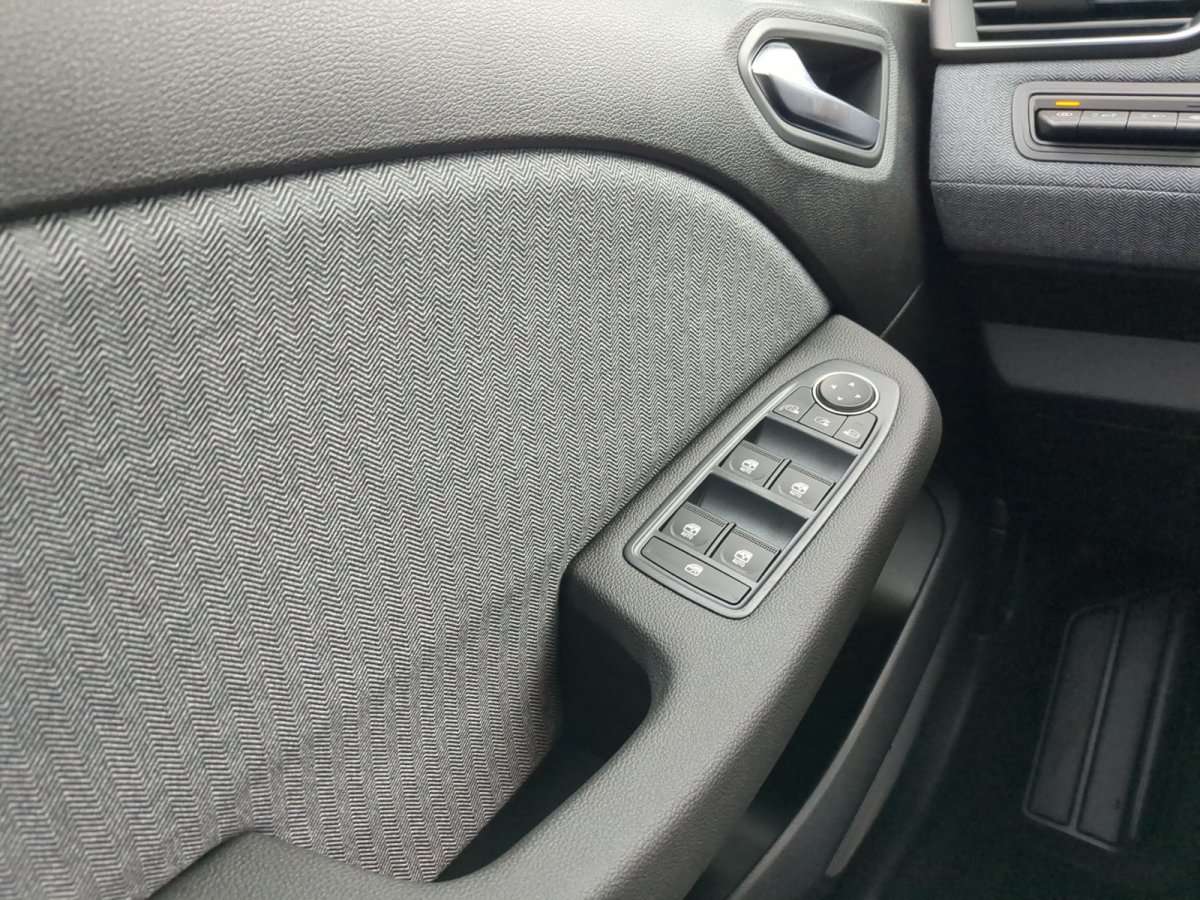 Fahrzeugbild eines Renault Clio