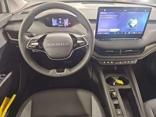 Fahrzeugbild eines Skoda ELROQ