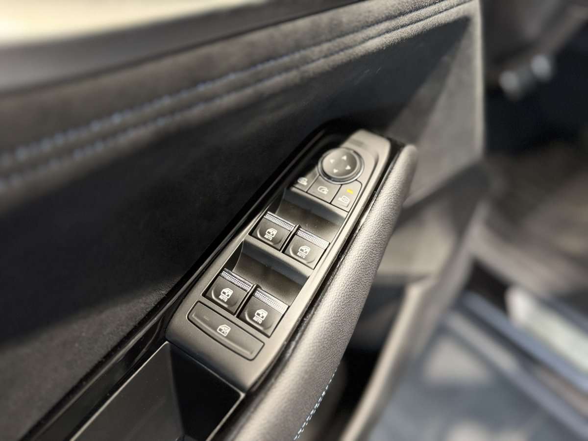 Fahrzeugbild eines Renault Espace