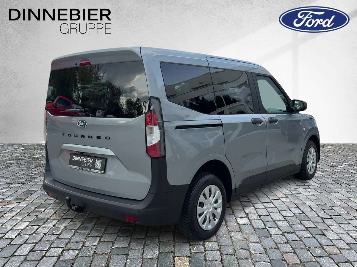 Fahrzeugbild eines Ford Tourneo Courier