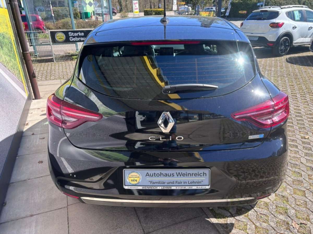 Fahrzeugbild eines Renault Clio