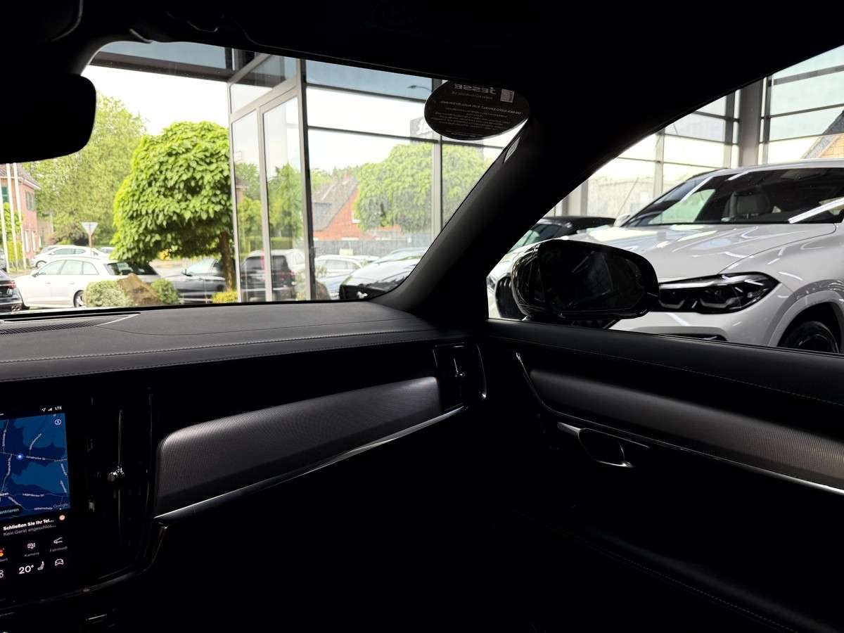 Fahrzeugbild eines Volvo V90