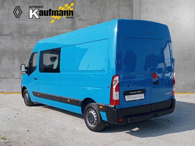 Fahrzeugbild eines Renault Master
