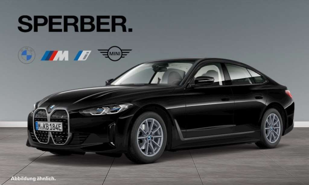 Fahrzeugbild eines BMW i4