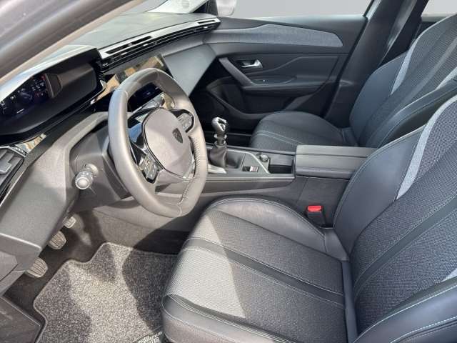 Fahrzeugbild eines Peugeot 308