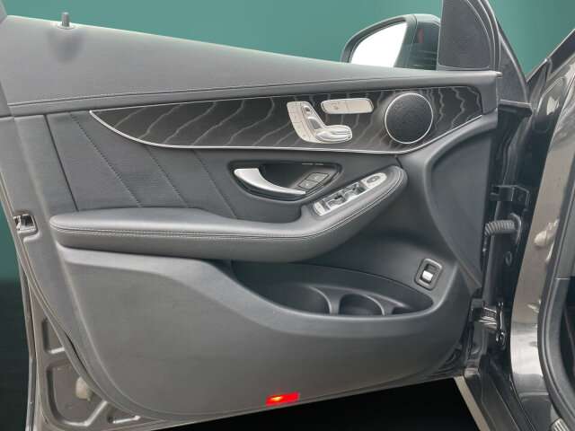 Fahrzeugbild eines Mercedes-Benz GLC