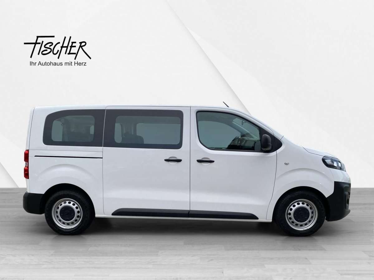 Fahrzeugbild eines Opel Vivaro