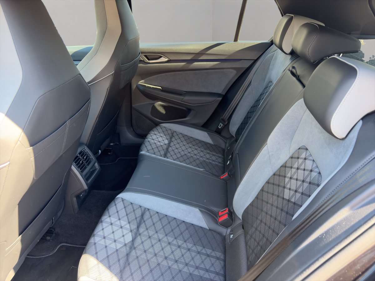 Fahrzeugbild eines Volkswagen Golf