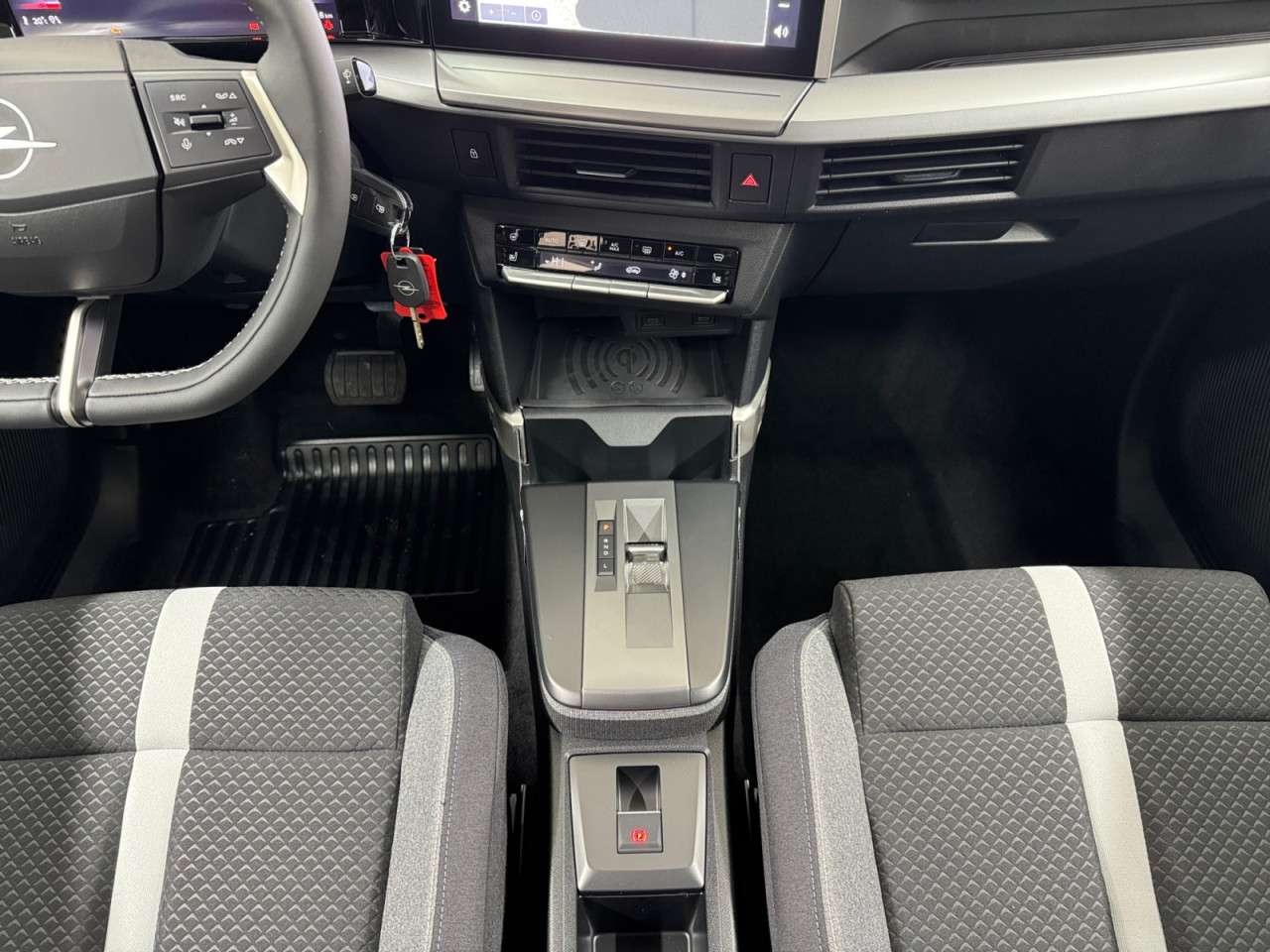 Fahrzeugbild eines Opel Frontera