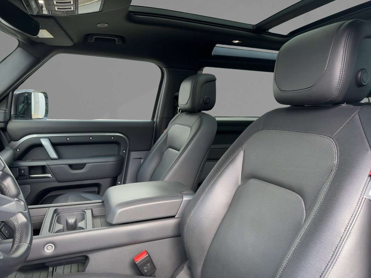 Fahrzeugbild eines Land Rover Defender