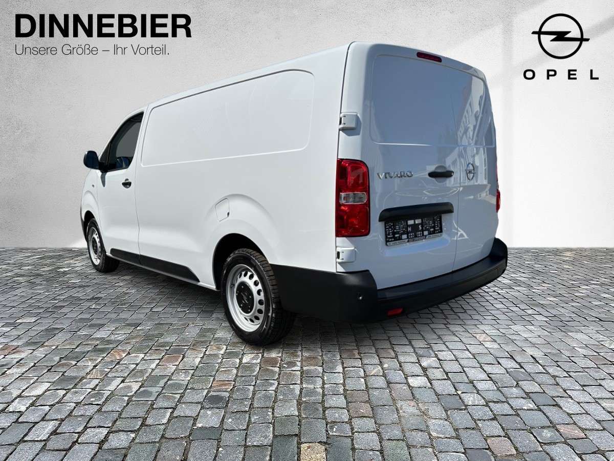 Fahrzeugbild eines Opel Vivaro