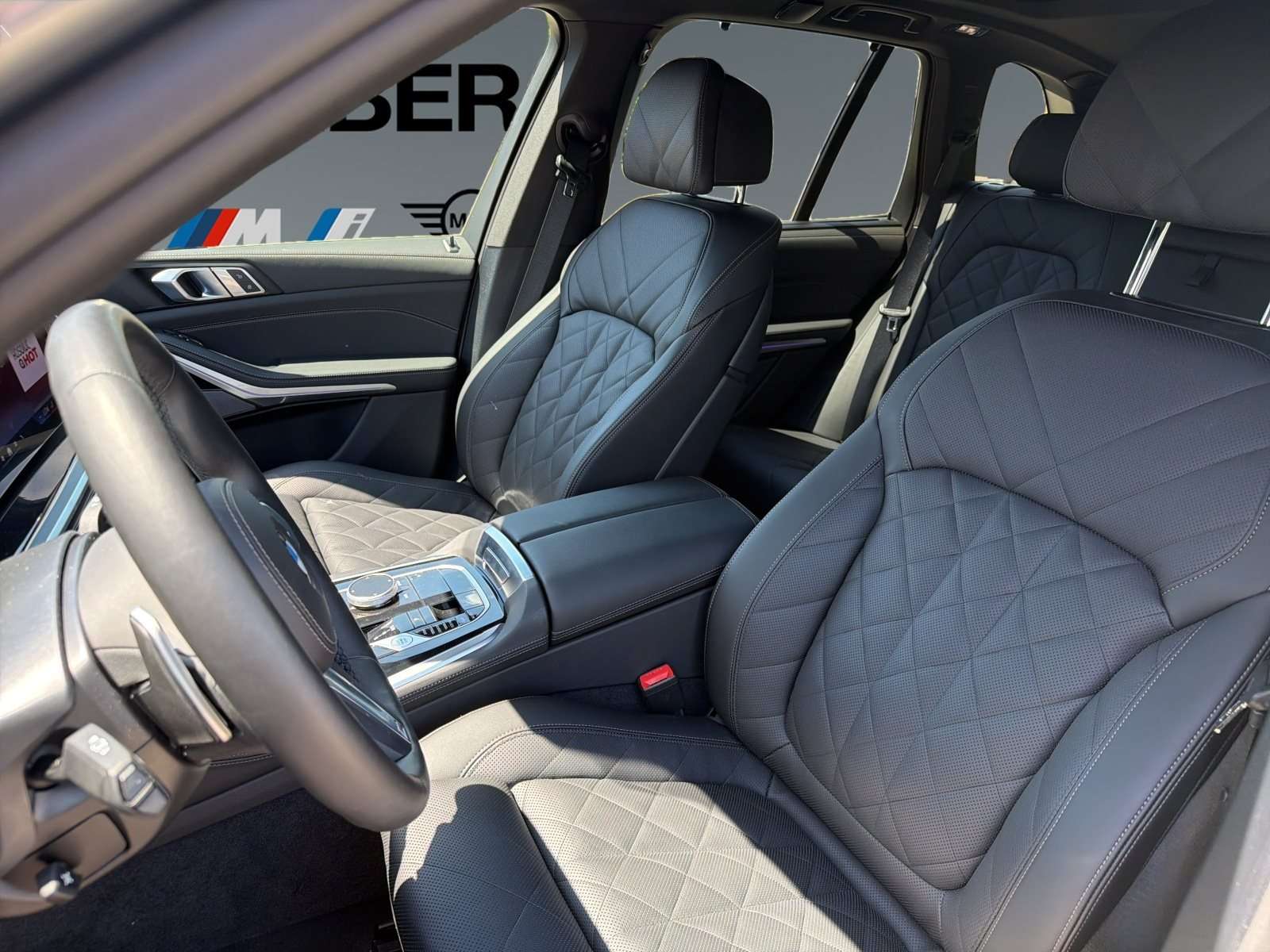 Fahrzeugbild eines BMW X5