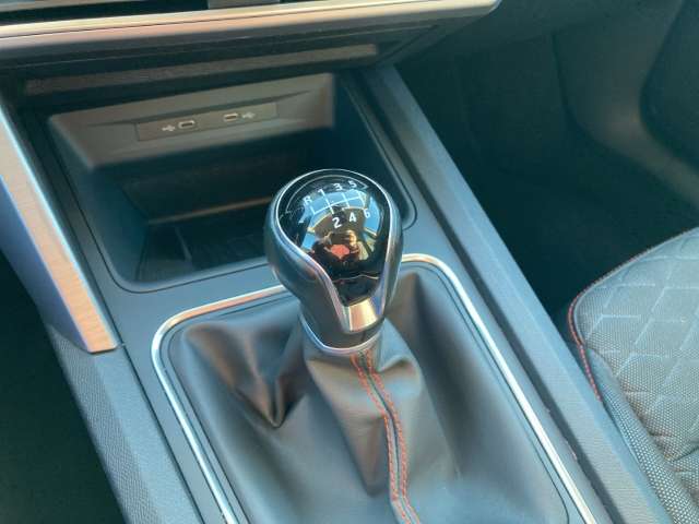 Fahrzeugbild eines SEAT Leon