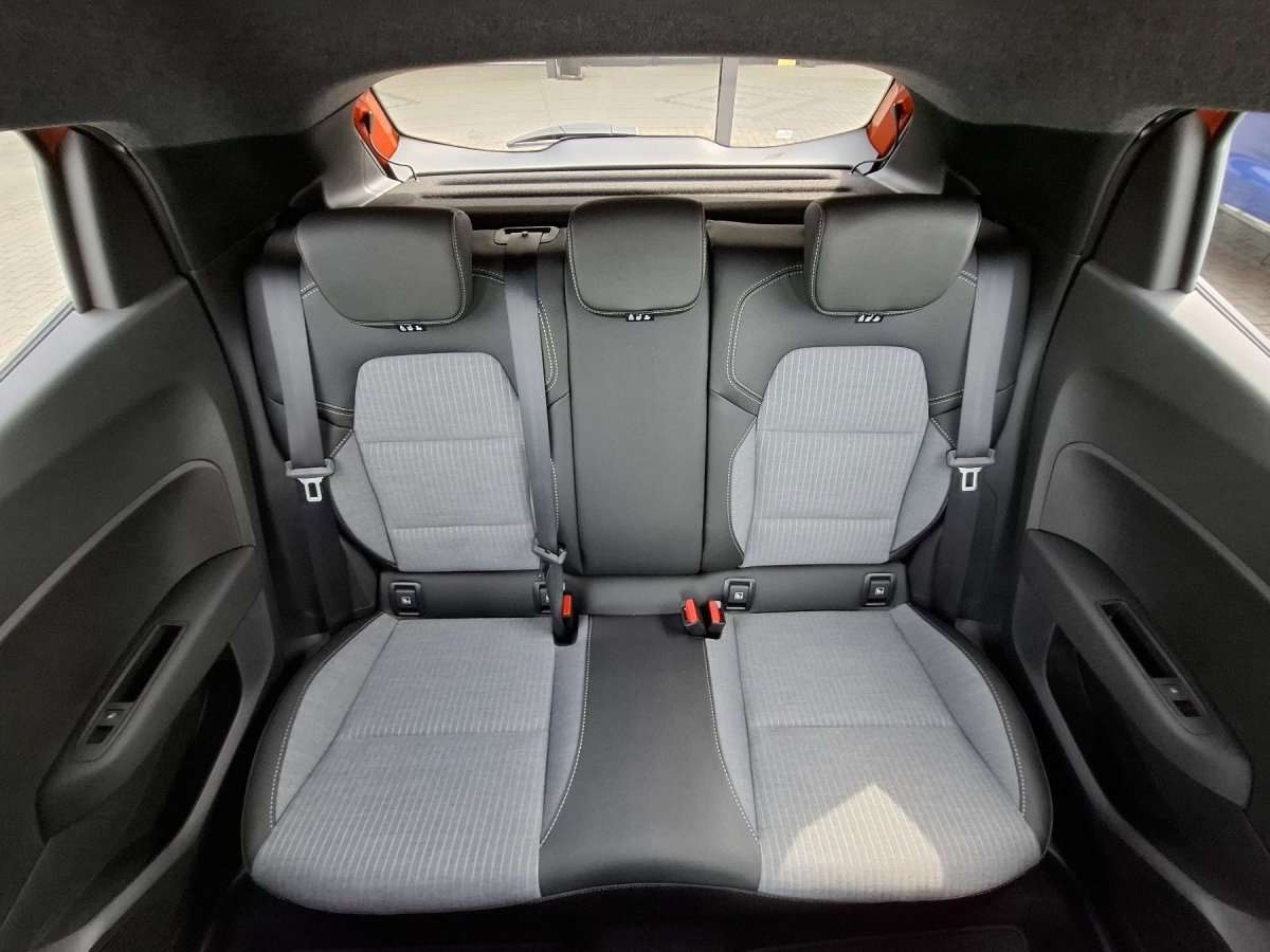 Fahrzeugbild eines Renault Clio